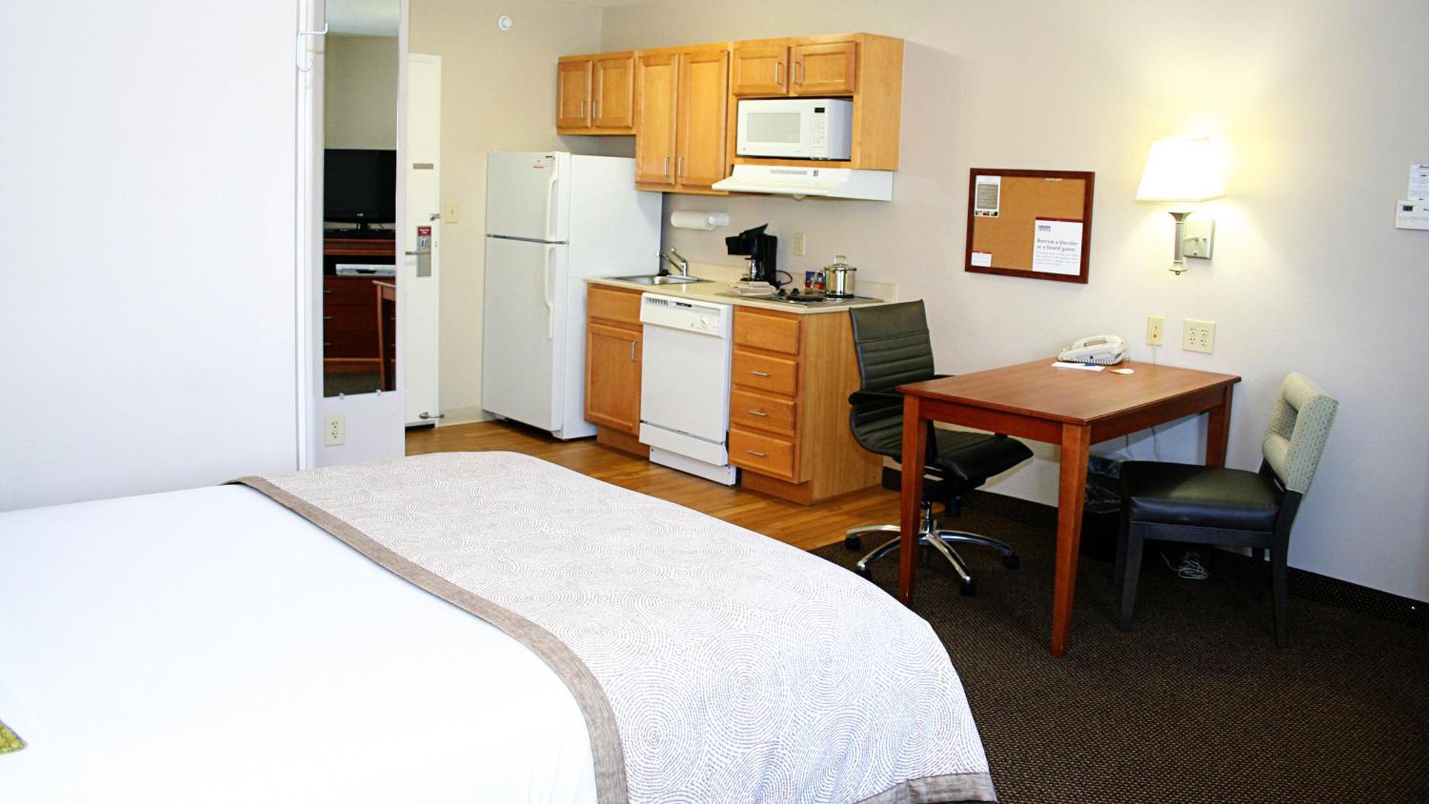 Candlewood Suites Harrisonburg By Ihg Exterior photo
